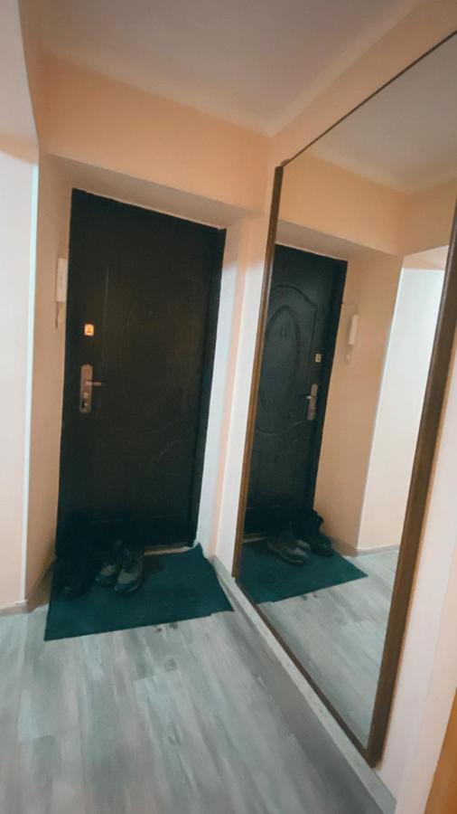 2 Комн Квартира На Новой Площади Διαμέρισμα Αλμάτι Εξωτερικό φωτογραφία